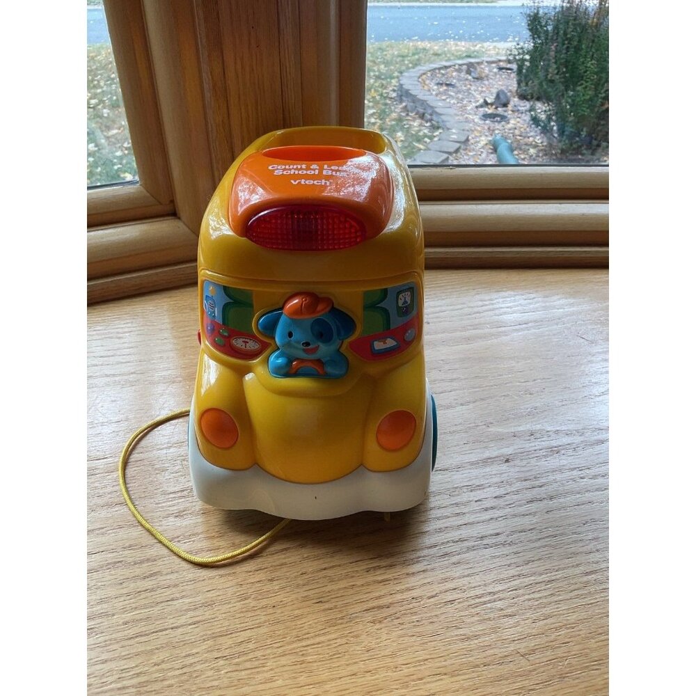 Vtech Count & Learn School Bus Toy Interactive Pull Toy